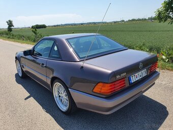 Mercedes-Benz R129 280 SL