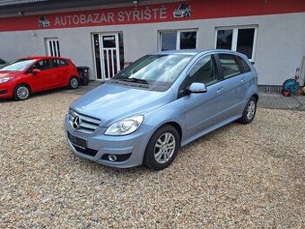 Mercedes-Benz B 180i 85KW 1xmajitel, + Zimní kola