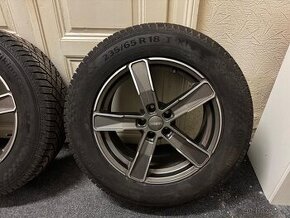 Sada ALU Dezent 235/65 R18 + zimní pneu Continental VikingCo