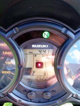 Suzuki DL 650 V strom, 08, 25 tis, km, ABS