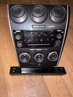 Konzole Mazda 6