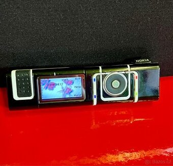 Nokia 7280 – ikonický designový telefon