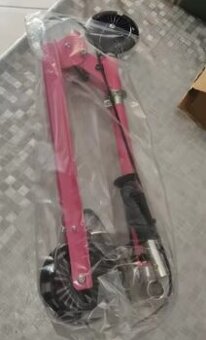 Nová skládací koloběžka Micro Sprite LED Pink