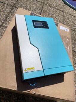 Prodám Solární ostrovní střídač 3500W , 24VDC , 5000W 500VDC