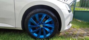 8jx18 et44 škoda,vw ALU disky