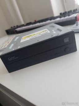 DVD vypalovačka – Samsung SH-224DB/BEBE (Super Writemaster)