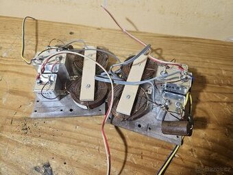 2 TESLA dvoupásmové Repro výhybky - 1