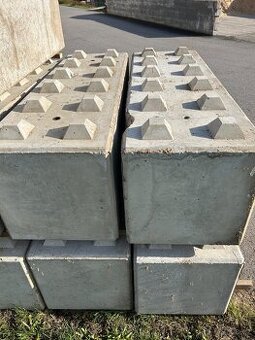Betonové lego bloky