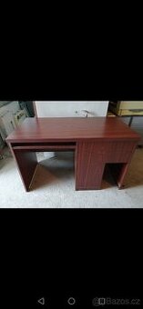 Psací stůl