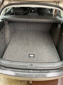 Dvojité dno kufru Škoda Octavia II - 1