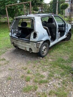VW Polo 6N2 na díly