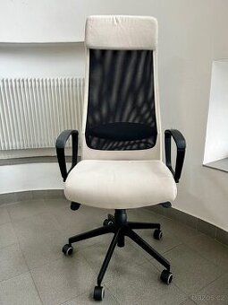 kancelářská židle IKEA Markus - béžová