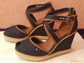 boty Tommy Hilfiger dámské velikost 37