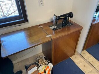 Šicí stroj Minerva