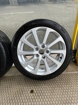 Prodam original 4x alu "17" s pneu