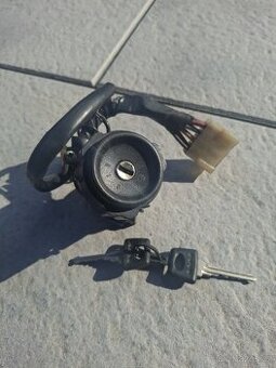 Nová spínací skříňka LADA SAMARA