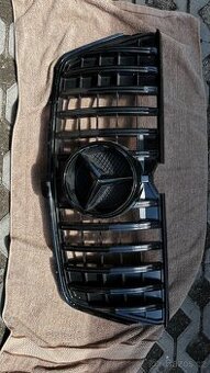 Mercedes-Benz GL X164 facelift – maska chladiče Panamericana