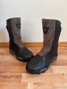 Moto boty Revit 40