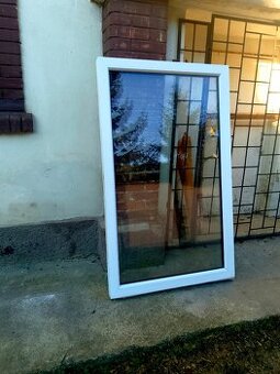 Okno 105 x 172 cm doprava