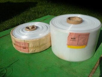 Polyetylenová folie hadice o šířce 10 - 35 cm .