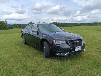Chrysler 300C 2017 3.6 V6 AWD, převodovka 8ZF
