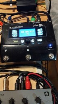 TC Helicon Play akustický pedál - 1