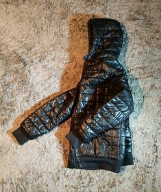 Zimní pánská bunda s kapucí vel. M