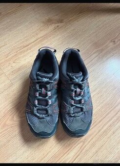 Sportovní boty Salomon vel 38