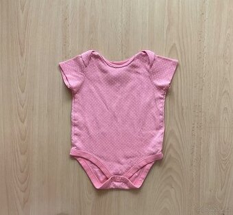 Body s kr.rukávem zn. F&F, velikost 92