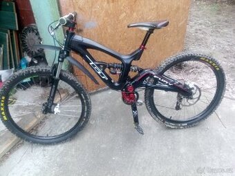 Predám značkový bicykel