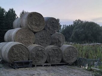 Prodám kulaté balíky sena