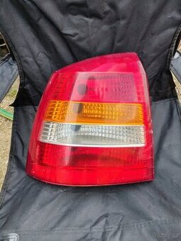 Zadní světlo Opel Astra G