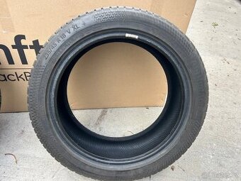 1x Continental WinterContact TS870 235/45 18" 8mm Praha 4