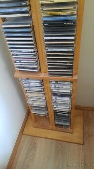 Stojan na CD/DVD
