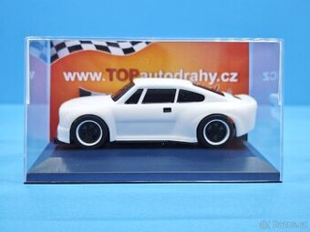 Autíčka na autodráhy 1:32