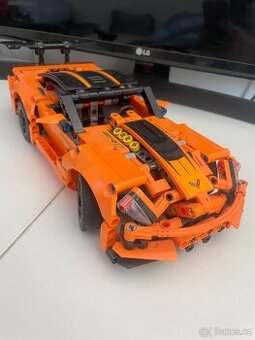 Lego technic 42093 Chevrolet Corvette ZR1