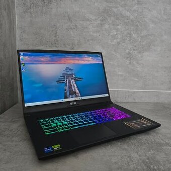 Herní notebook MSI Katana 17 - RTX 5070/32GB RAM/i7