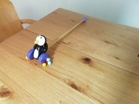 Dřevěný tučňák