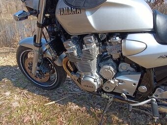 Yamaha Xjr 1300