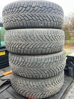 Pneu Nokian 235/55R19