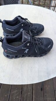 On Cloud Sneakers 5, 42,5