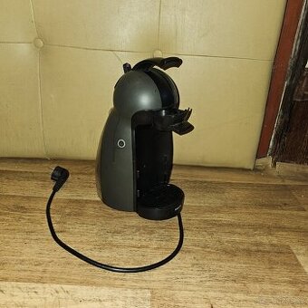 Kávovar na kapsle dolce gusto - 1