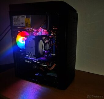 Herní PC - 10 jader a AMD RX5700 XT 8GB (podobná s RTX 3060)