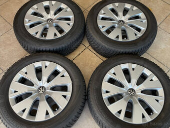Kompletní sada 5x100 Volkswagen T-Cross 195/60 R16 Hankook