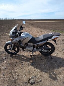 Honda Varadero 125