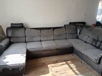 Rozkládací gauč s úložným prostorem