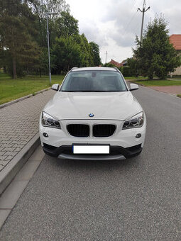 BMW X1, rok 2013, 318D,105kw, X Drive , ND