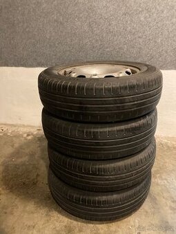 Prodám letní pneumatiky s disky Hankook 165/70 R14