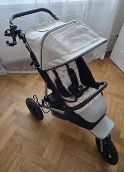 Kočárek Easywalker SKY Plus