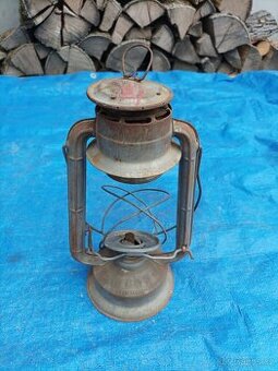 Petrolejová lampa Meva II.